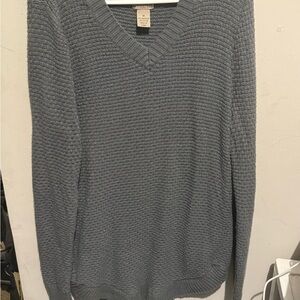 Duluth Trading Co women's Charcoal V-Neck Sweater